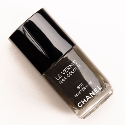 Chanel Le Vernis Nail Colour