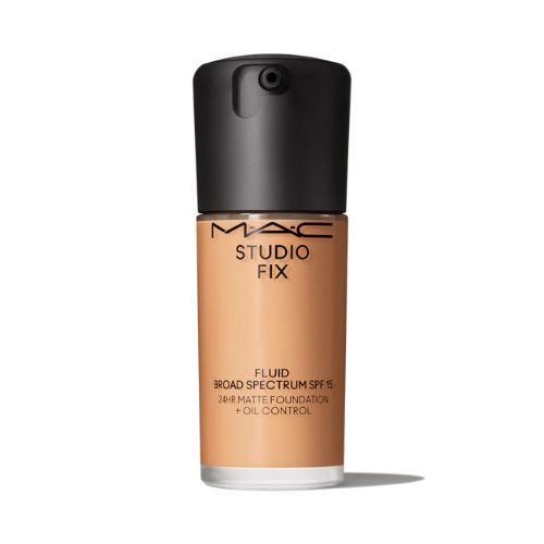 MAC Studio Fix Foundation SPF 15 (Liquid Foundation)